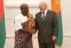 Alexander Lukashenko receives credentials of Ghana Ambassador Kodzo Kpoku Alabo