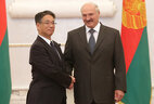 Alexander Lukashenko receives credentials of Japan Ambassador Toyohisa Kozuki