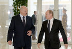 Belarus President Alexander Lukashenko meets with Russia President Vladimir Putin at the Palace of Independence