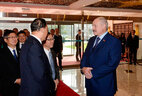 Belarus President Alexander Lukashenko visited Peking University where he met with the students and lecturers