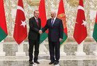 Президент Беларуси Александр Лукашенко и Президент Турции Реджеп Тайип Эрдоган