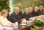 Встреча с премьером Государственного совета КНР Ли Кэцяном.