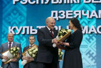 Special prize of the President is conferred on the personnel of Belarusian TV and Radio Company. Alexander Lukashenko presents the award to Chief Director of the Main Directorate of Belarus 1 TV Channel Yelena Ladutko