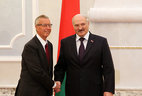 Belarus President Alexander Lukashenko and Ambassador Extraordinary and Plenipotentiary of New Zealand to Belarus Ian Alexander Hill