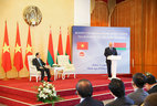 Alexander Lukashenko delivers a speech at the Belarusian-Vietnamese business forum