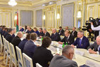 Переговоры в расширенном составе с Президентом Украины Петром Порошенко