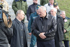 Alexander Lukashenko and Vladimir Putin at the Gozhsky firing range