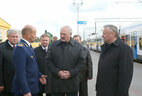 Alexander Lukashenko visited the railway station Zhlobin where he was informed about the progress in the electrification of the railway section between Osipovichi and Zhlobin and future electrification plans of the Belarusian Railways