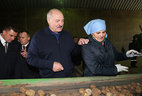 During the visit to OAO Kukhchitsy in Kletsk District, Minsk Oblast