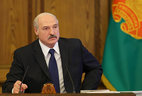Александр Лукашенко во время отчета Правительства