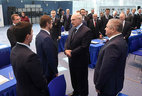 Александр Лукашенко с участниками совещания
