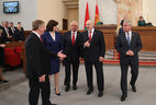 Александр Лукашенко с участниками заседания