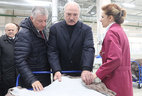 Alexander Lukashenko during the visit to the enterprise