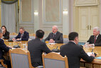 Во время встречи с Президентом Казахстана Касым-Жомартом Токаевым