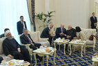 Президент Беларуси Александр Лукашенко на полях саммита встретился с Премьер-министром Индии Нарендрой Моди