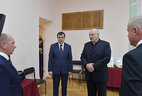 Александр Лукашенко во время посещения объекта правительственной связи КГБ