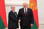 Belarus President Aleksandr Lukashenko and Ambassador Extraordinary and Plenipotentiary of Guatemala to Belarus Gustavo Adolfo Lopez Calderon